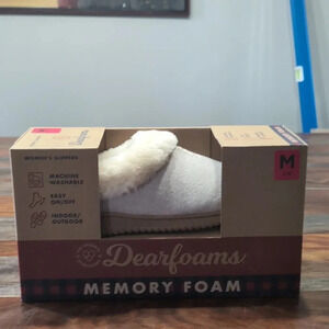 Dearfoams with Memory Foam Slippers